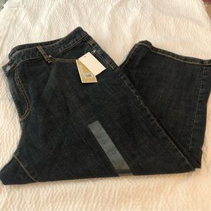Michael Kors denim capri just below/slim leg stretch Size 18W